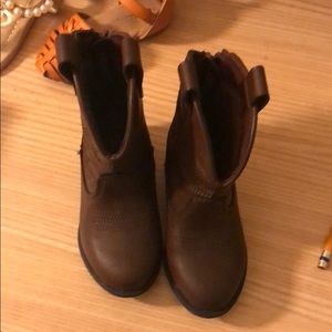 Cat & Jack size 6 toddler boots